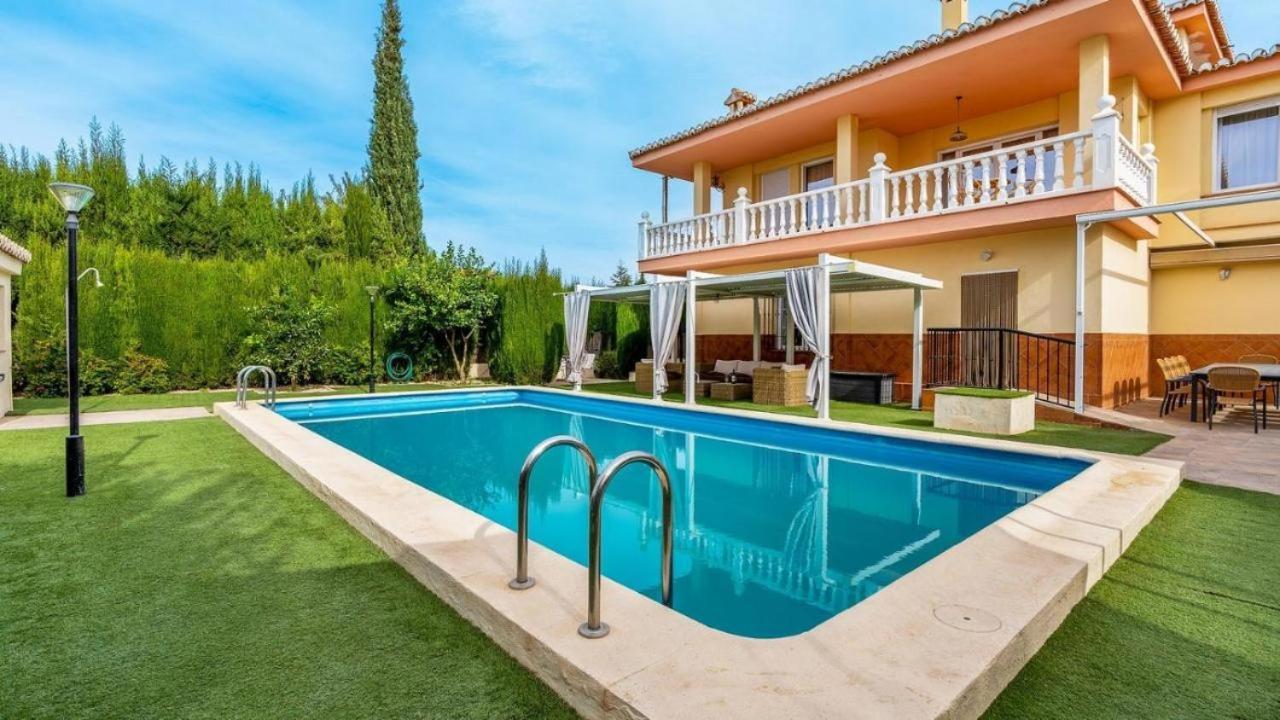 Villa De La Acacia Gojar ภายนอก รูปภาพ