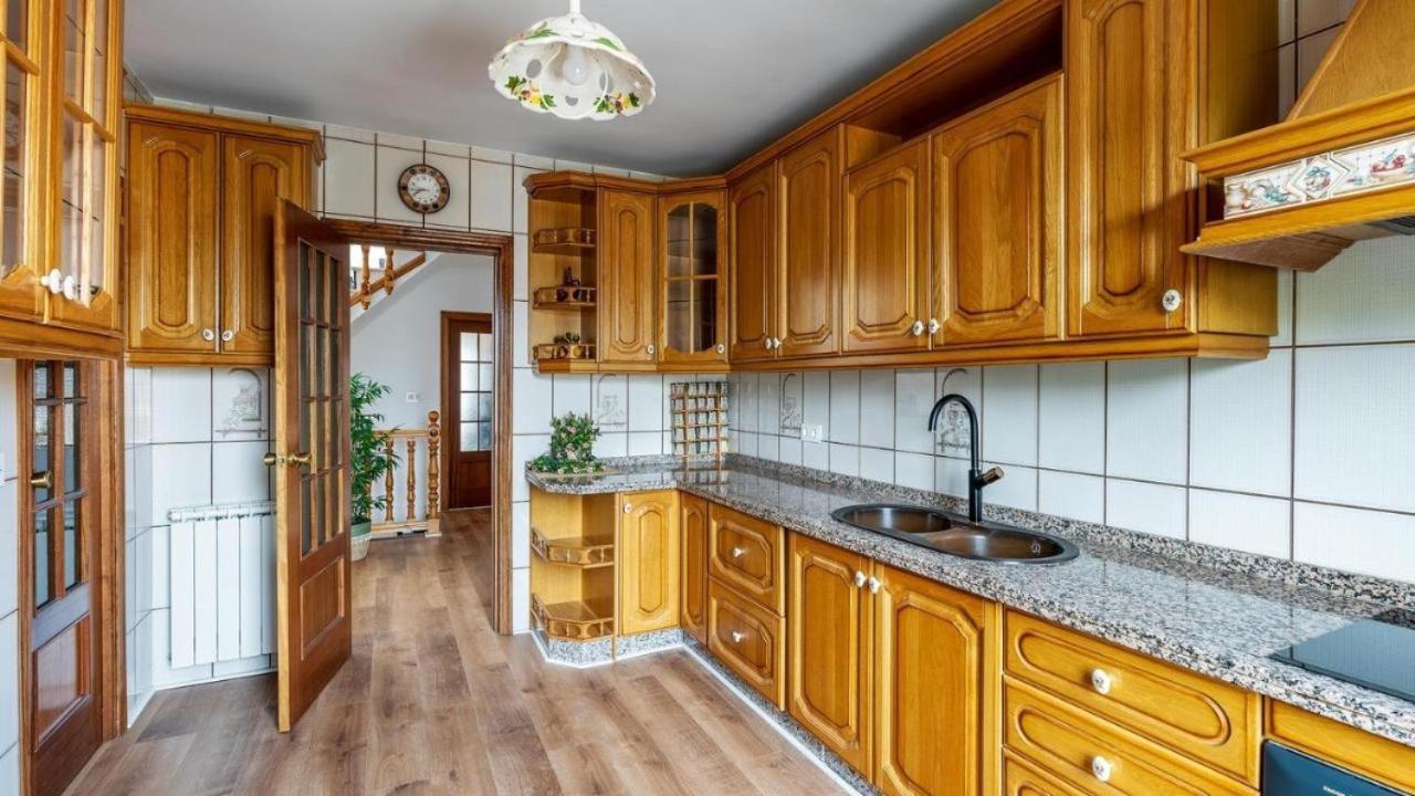 Villa De La Acacia Gojar ภายนอก รูปภาพ