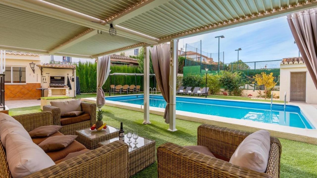 Villa De La Acacia Gojar ภายนอก รูปภาพ